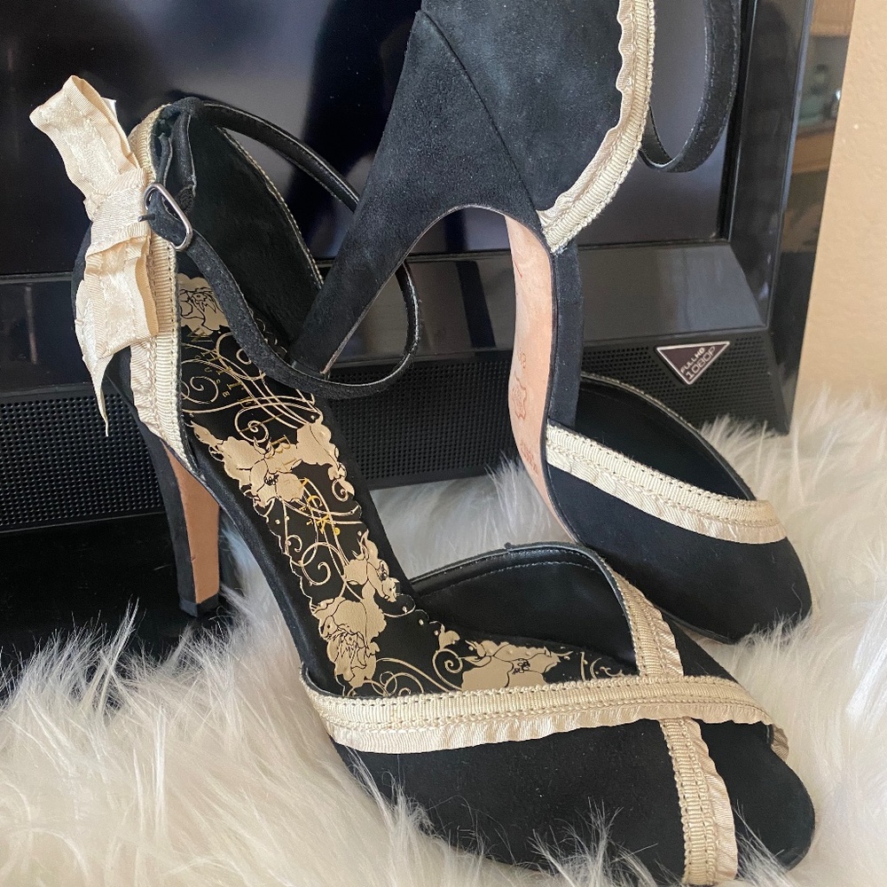 White House Black Market Heels